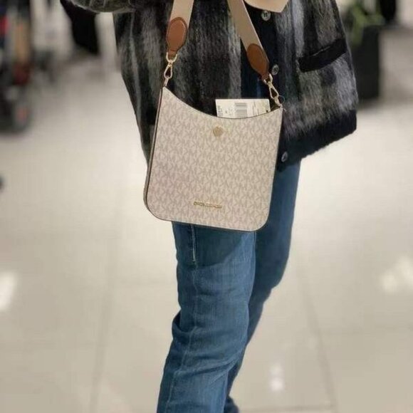 NWT Michael Kors Briley MK Signature PVC Small Crossbody Messenger Bag - Picture 5 of 6